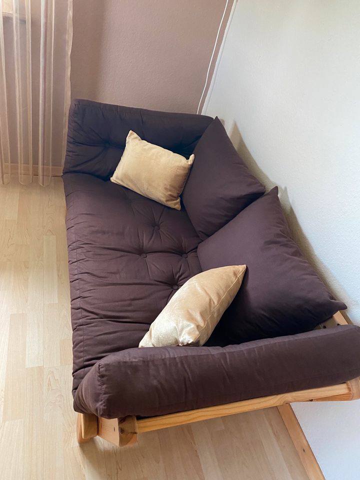 Kleines Sofa zum aufklappen Schlafsofa in Kirchheim