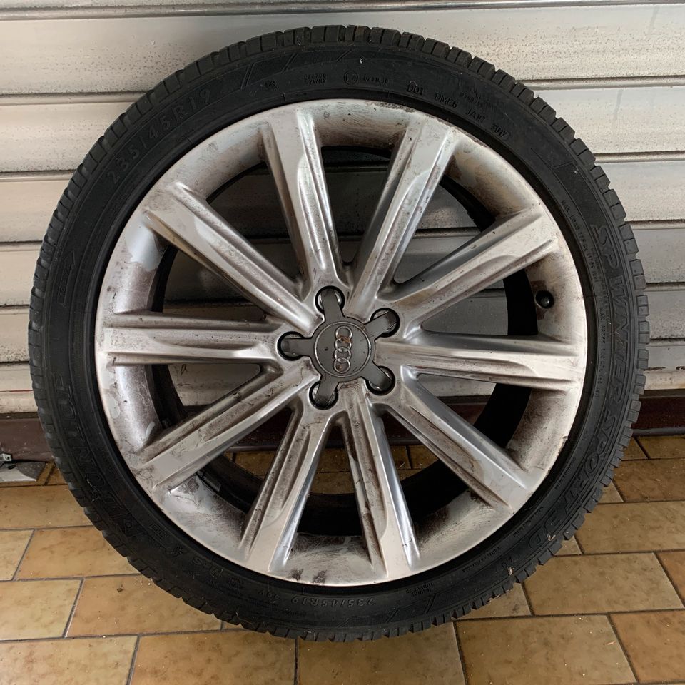 Orginale 19 Zoll Audi A7/S7 Alufelgen 235/45R19 Winterreifen in Remscheid