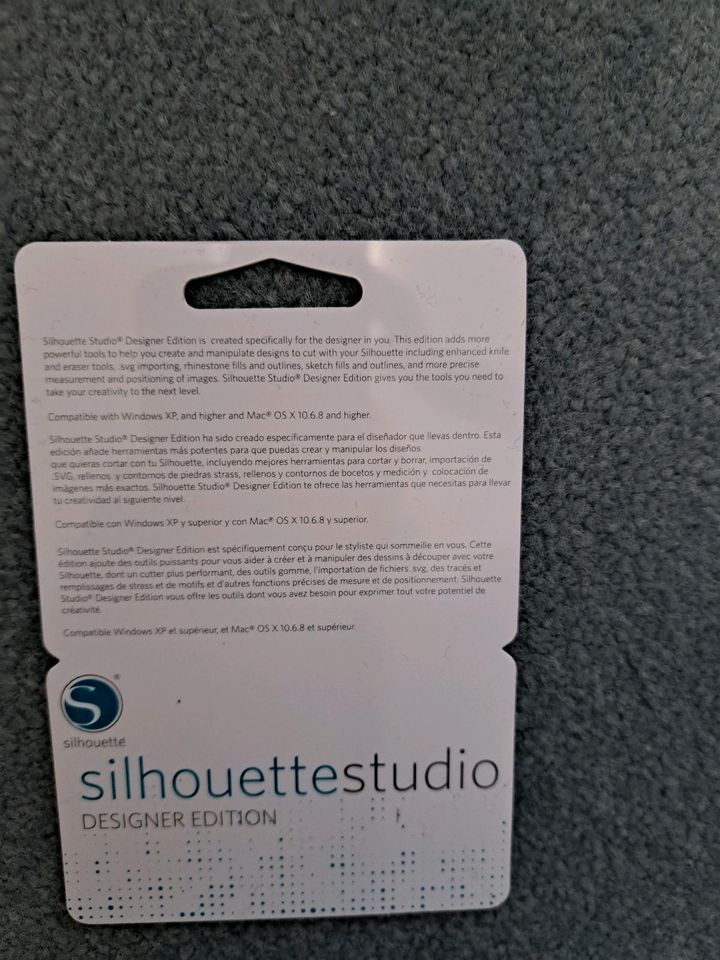 Silhouette Cameo 3 inkl. Zubehör und Silhouette Studio (Plotter) in Nürtingen