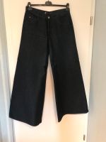 Jeans mit superweitem Schlag Gr 42/44 Nordrhein-Westfalen - Lippstadt Vorschau