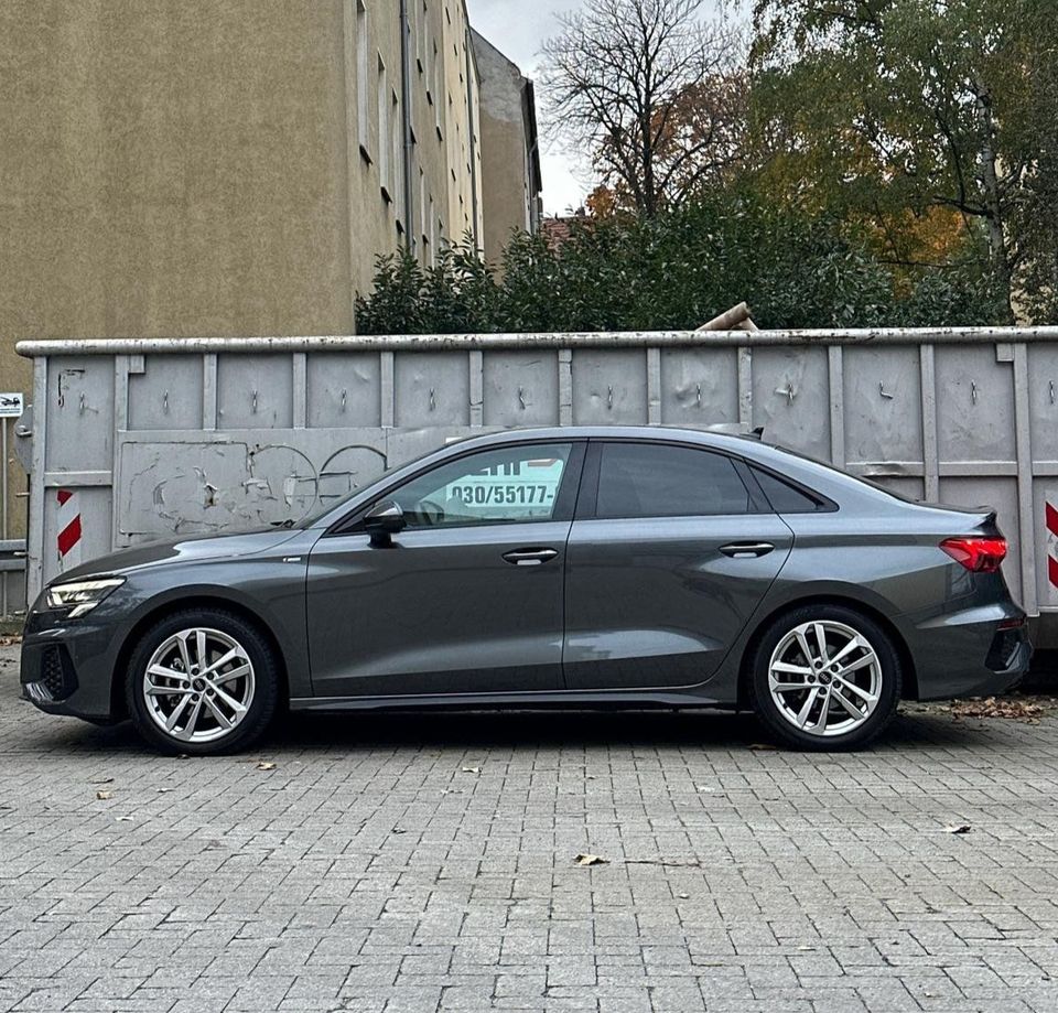 Audi A3 mieten Autovermietung Mietwagen Auto mieten Rent a car in Berlin