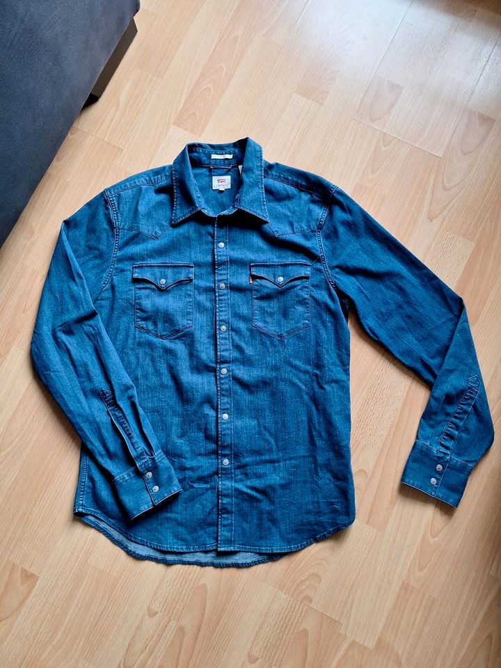 Jeanshemd Levi's Gr. M Stretch denim blau in Leipzig