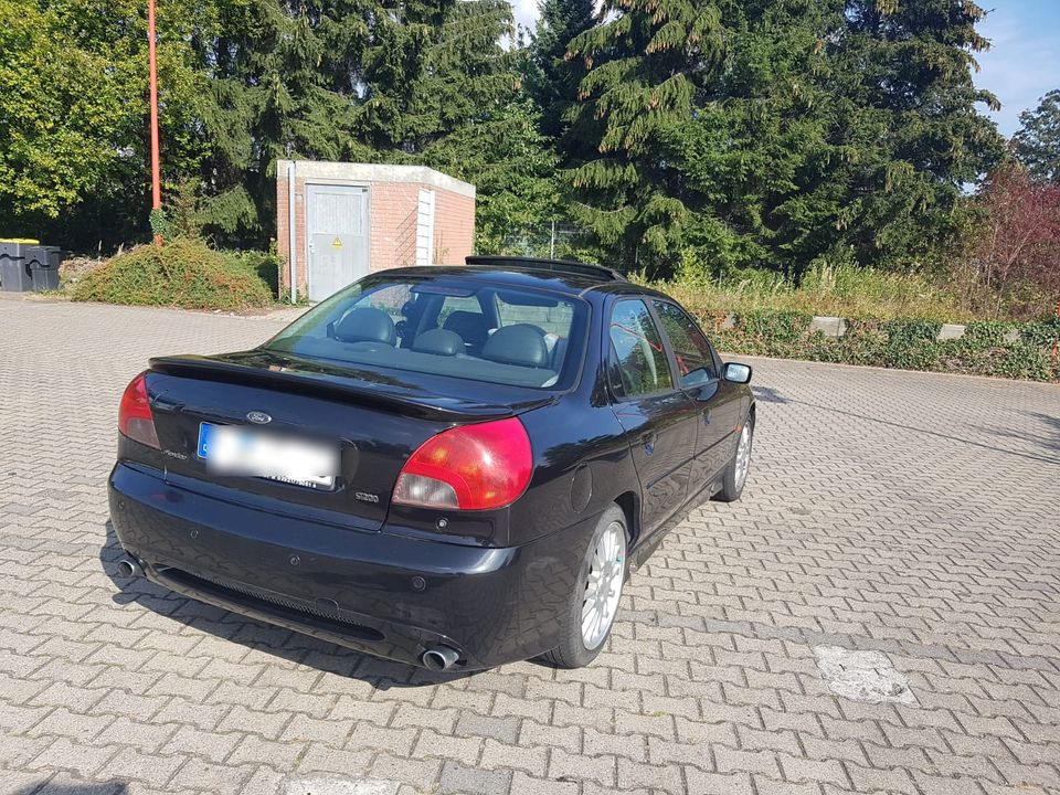 Ford Mondeo ST200 in Menden