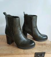 Hohe Stiefel Stiefeletten 39 dunkel grün Marco Tozzi Bayern - Baiersdorf Vorschau
