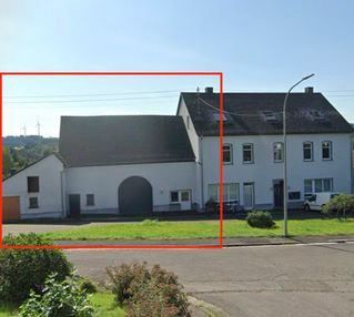 Bauernhaus/Scheune (mit Garage) zum Ausbau als Doppelhaushälfte in Nonnweiler