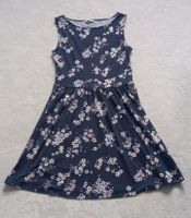 Mint & Berry Kleid mit Kirschblüten Gr. M/L Schleswig-Holstein - Seth Holstein Vorschau