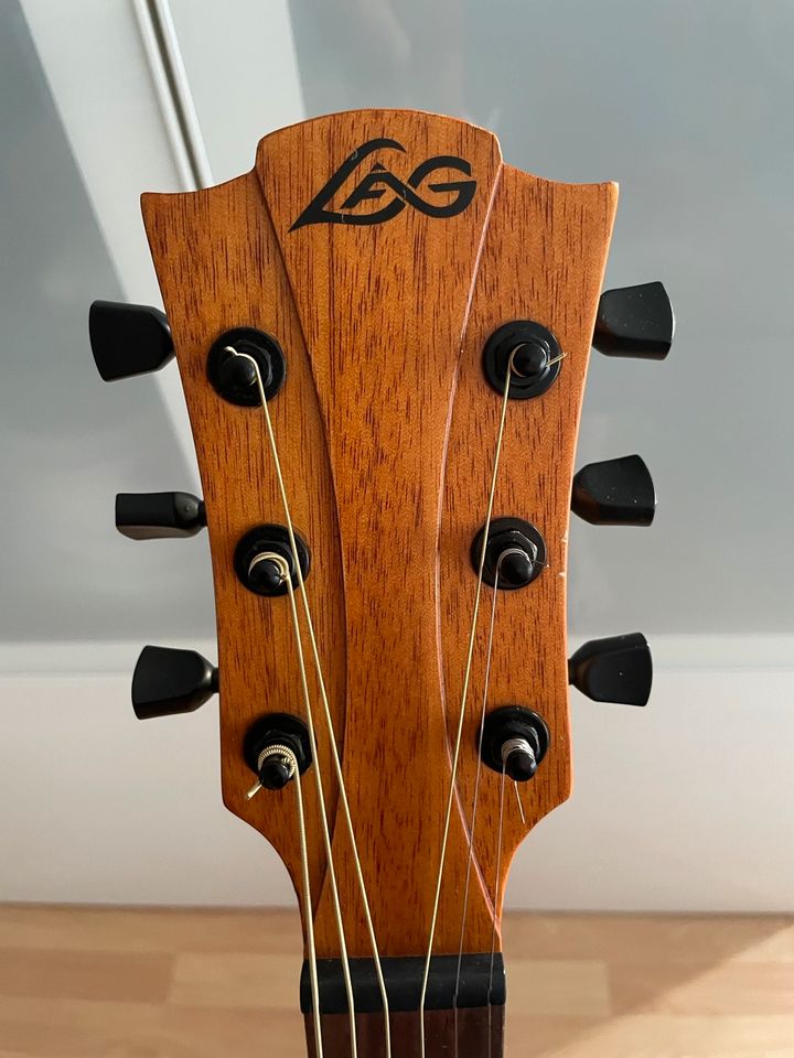 Tramontane Gitarre T66ACE in Köln