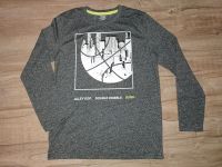 NEU Yigga Langarmshirt Gr. 146/152 Niedersachsen - Esens Vorschau