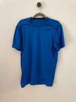 Nike Pro Sport T-Shirt Größe M blau Leipzig - Leipzig, Zentrum-Nord Vorschau