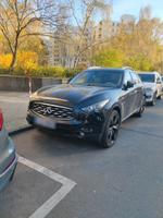 Infiniti FX30d S Premium + BOSE Soundanlage + 360° Kamera Brandenburg - Schönefeld Vorschau