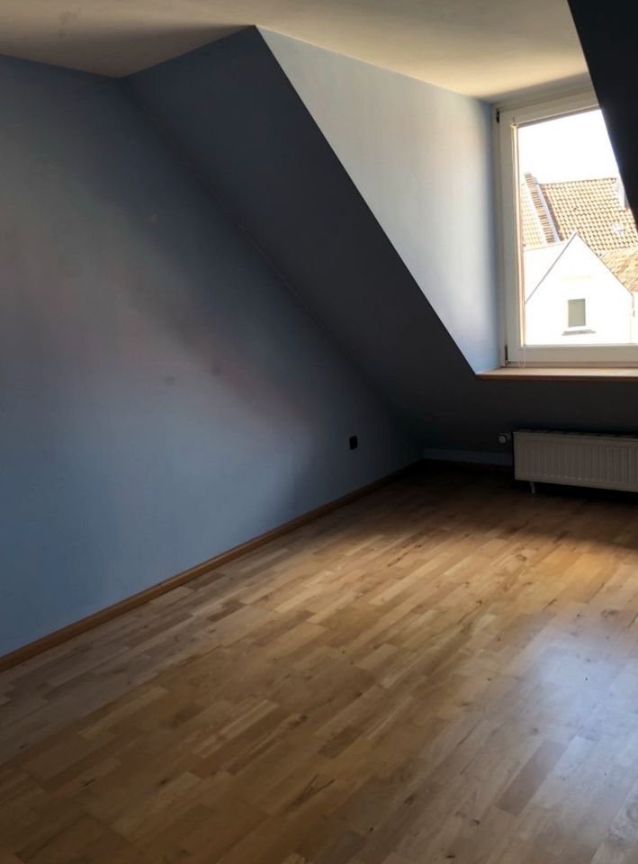 Schöne, helle 4,5 Zimmer DG-Wohnung in der Nordstadt in Hannover