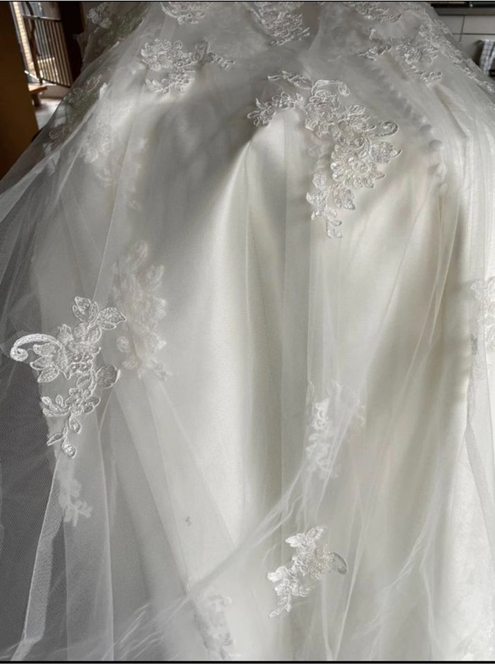 Brautkleid in Bremervörde