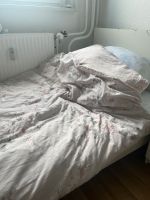 Bett mit Matratze  mit nachtisch Berlin - Hellersdorf Vorschau