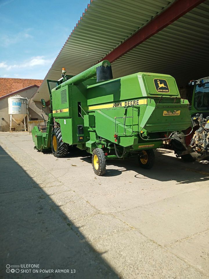 John Deere 1052 in Steinsfeld