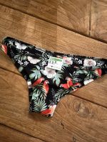 NEU Bikini Hose Brazilian XS grün / bunt mit Papageien Hessen - Lampertheim Vorschau