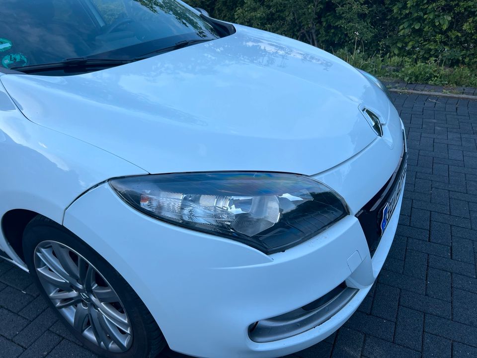 Renault Megane GT Line 1,5 Diesel Automatik in Wermelskirchen