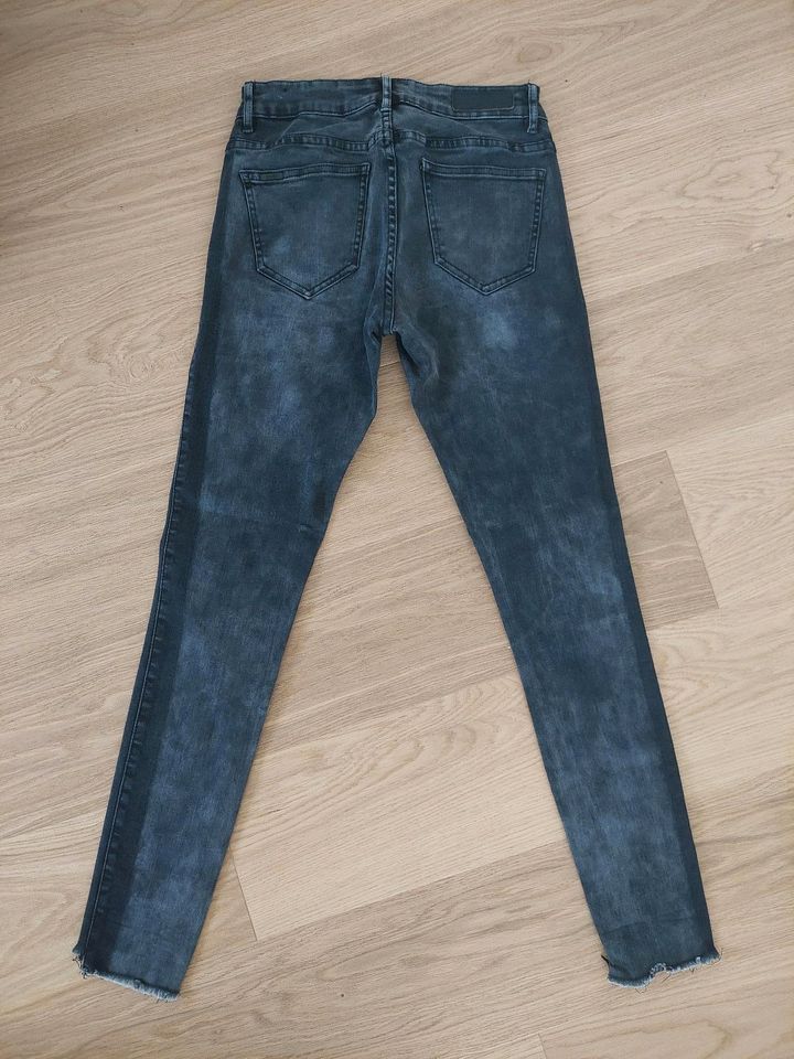 eksept Jeans, W: 26, L: 32 in Immenstaad