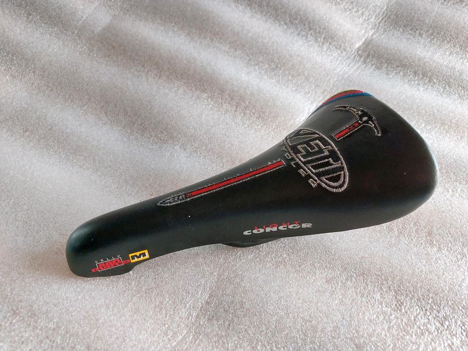 Yeti Cycles Sattel Selle San Marco Concor Light ARC FRO in Wiesbaden