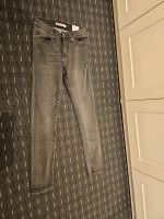 ZARA Skinny Jeans Gr.36 anthrazit nagelneu Nordrhein-Westfalen - Recklinghausen Vorschau