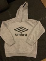 Umbro Hoodie Sweatshirt Pullover Pulli Gr.S (10) 134/140 Sachsen-Anhalt - Zabenstedt Vorschau