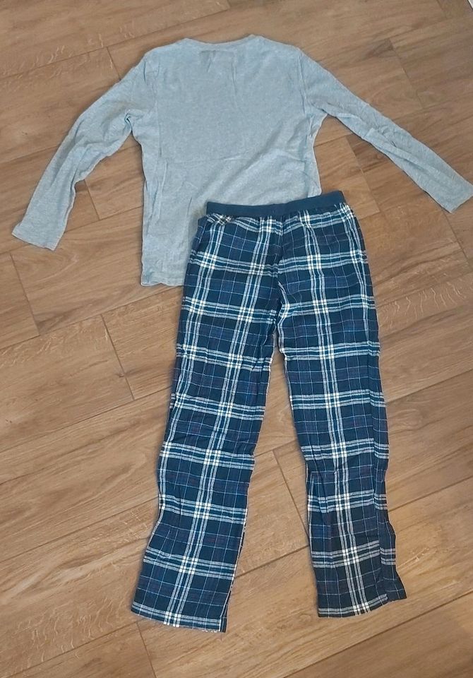 Jungen Schlafanzug Shirt Hose Gr. 146 / 152 Skater Karo grau blau in Walsrode
