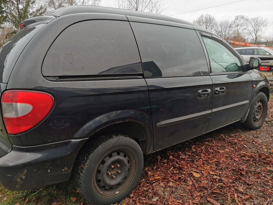 Schlachtung Dodge Ram Van alle Teile auf Anfrage in Duisburg