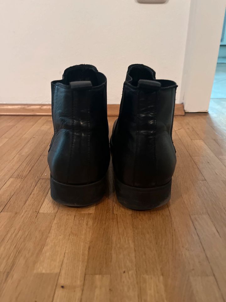 ZARA Chelsea Boots Gr. 44 in München