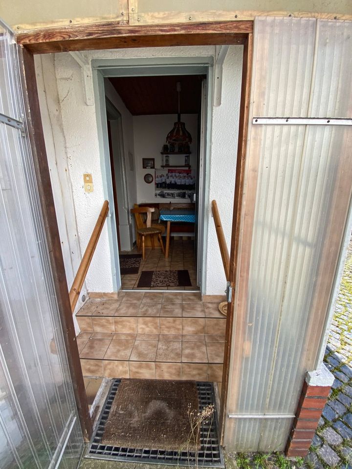 Einfamilienhaus mit Stallgebäude und Garage bei Belgern in Belgern