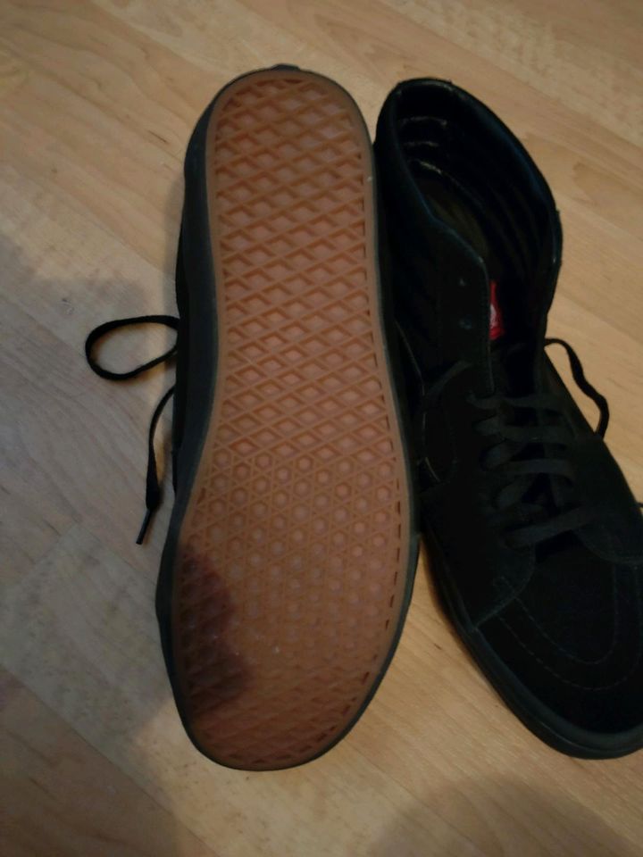 Gr. 48 Vans Sneaker hight US 14 Schuhe in Salzwedel