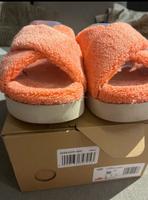 UGG FUZZ Frottee Sandalen ❣️ Nordrhein-Westfalen - Castrop-Rauxel Vorschau