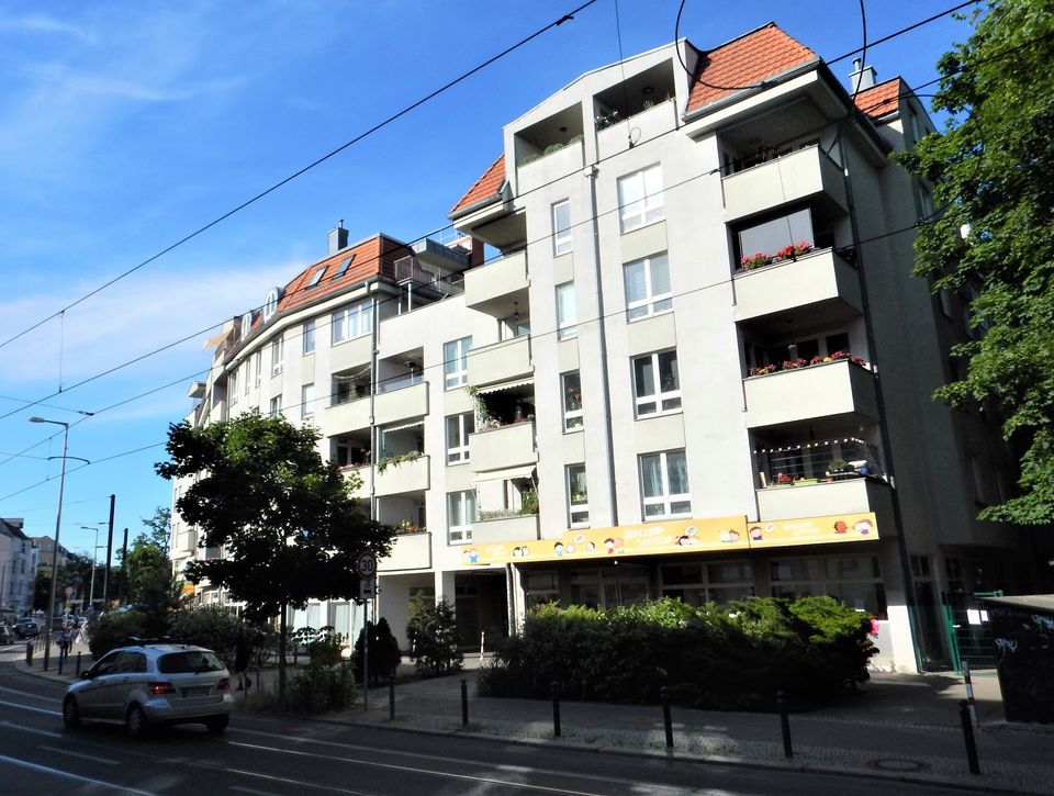 Tiefgarage am Knotenpunkt Dietzgenstraße in Berlin