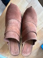 Wunderschöne Esprit Damen Schuhe Klocks Gr. 38 neu Nordrhein-Westfalen - Bergheim Vorschau