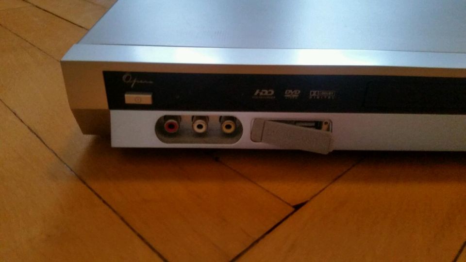 DVD Player Opera defekt in Dillingen (Saar)