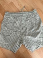 Esprit Short grün, Größe S Bayern - Bergrheinfeld Vorschau