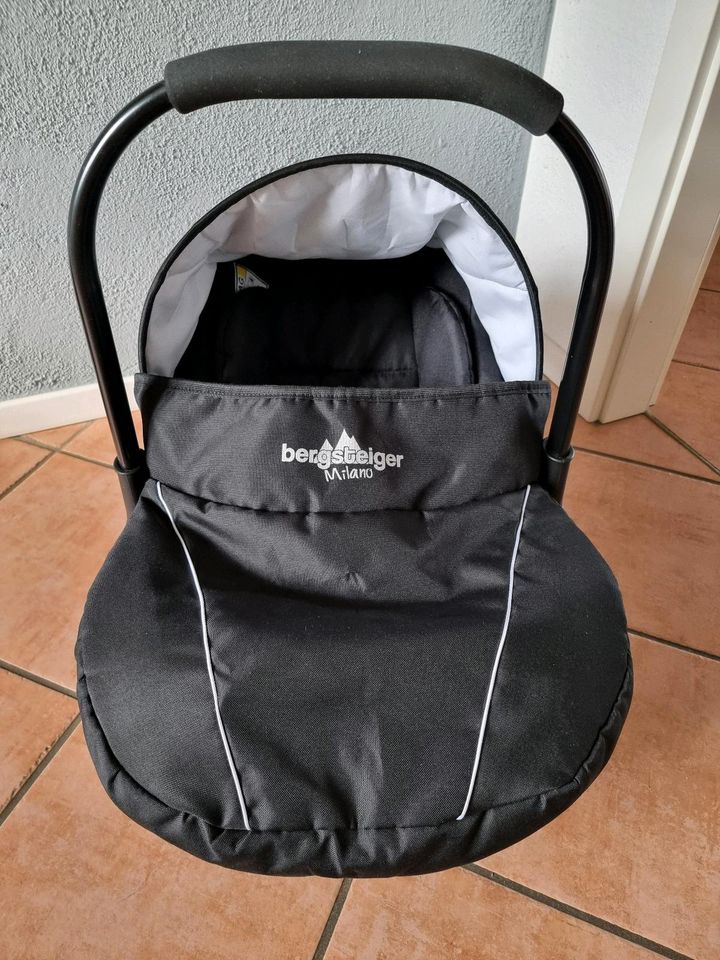 Babyschale /Maxi Cosi Bergsteiger Milano *Kindersitz*Autositz in Grevenbroich