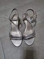 Neue Sandalen Tamaris champagner glitzer 40 Rheinland-Pfalz - Fußgönheim Vorschau