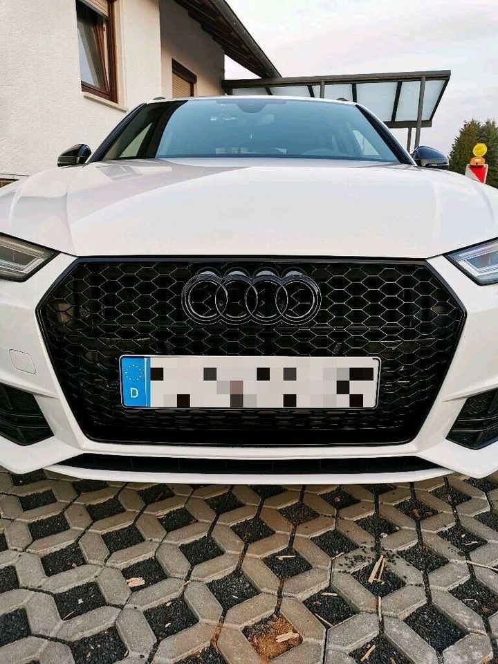 Kühlergrill Schwarz glänzend für Audi A4 B9 BJ 2015-19 in Calden