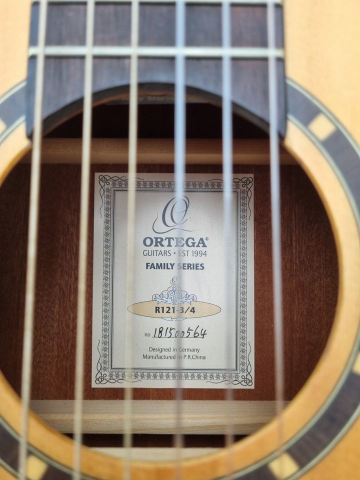 Ortega Kinder/Jugend Gitarre R121-3/4 9-12 Jahre in Bretten