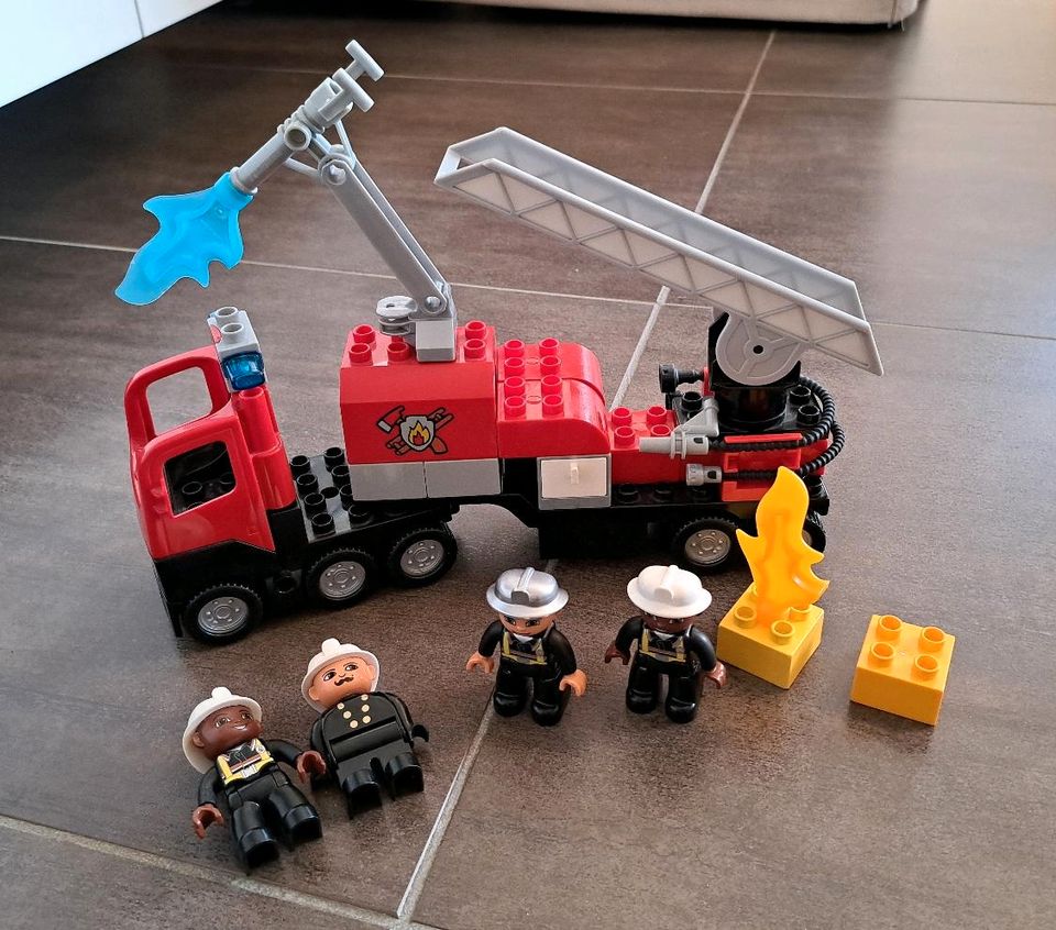 LEGO Duplo Feuerwehrlöschzug - Feuerwehr Set 4977 in Emsdetten