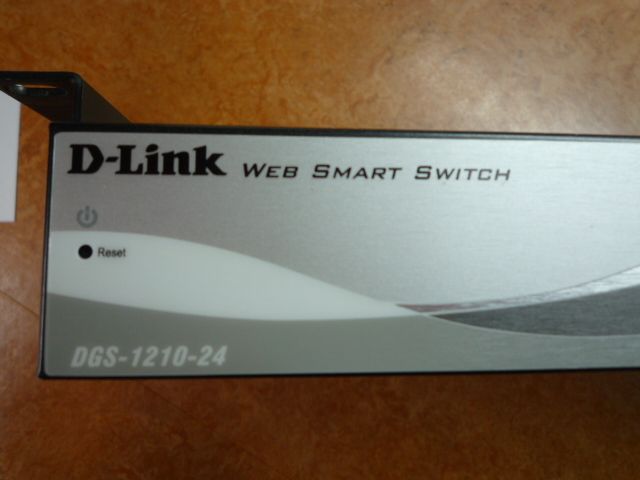 D-Link DGS-1210-24 24-fach Switch plus 4 Glasfaser Ports in Isernhagen