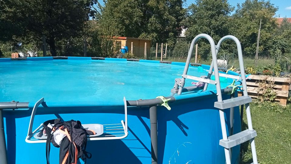 Pool mit kompletten Zubehör, 457 Durchmesser. 110 cm hoch. in Weingarten (Baden)