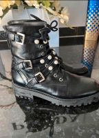 Zara Stiefel Gr. 38 schwarz mit Perlen Nordrhein-Westfalen - Euskirchen Vorschau