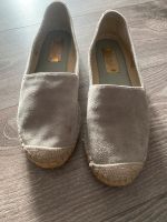 Handgefertigte Espadrilles von Vidorreta Velourleder 39 Nordrhein-Westfalen - Menden Vorschau