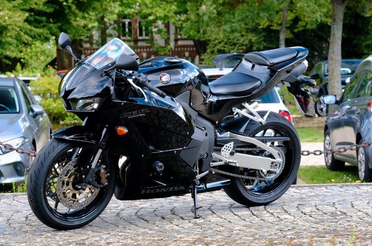 Honda CBR 600 RR PC40 ABS 2.Hand in Dortmund