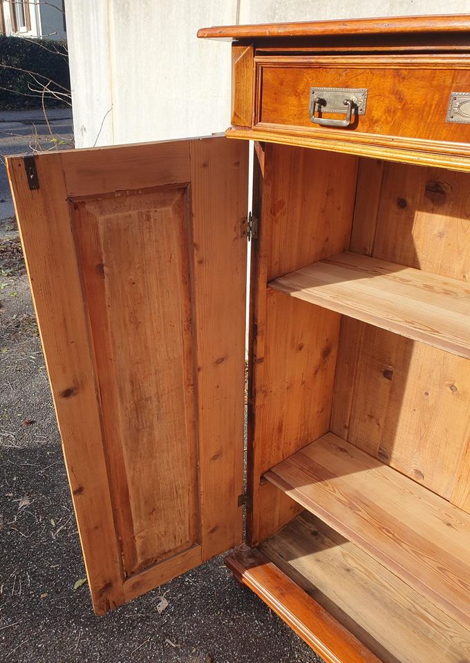 Gründerzeit Vertiko Highboard Sideboard Schränkchen Flurschrank in Remseck am Neckar