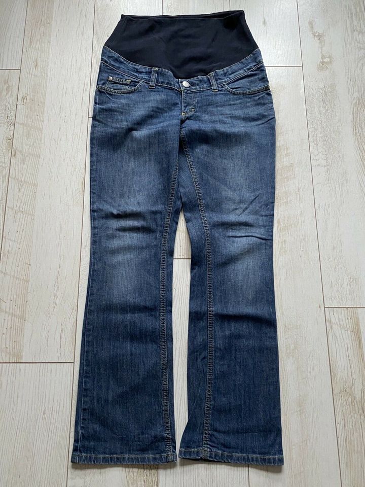 H&M Mama Jeans blau denim Umstandshose Umstandsmode Gr. 42 in Weinböhla