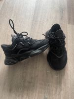 Adidas Ozweego 28, Sneaker Schuhe Nordrhein-Westfalen - Iserlohn Vorschau