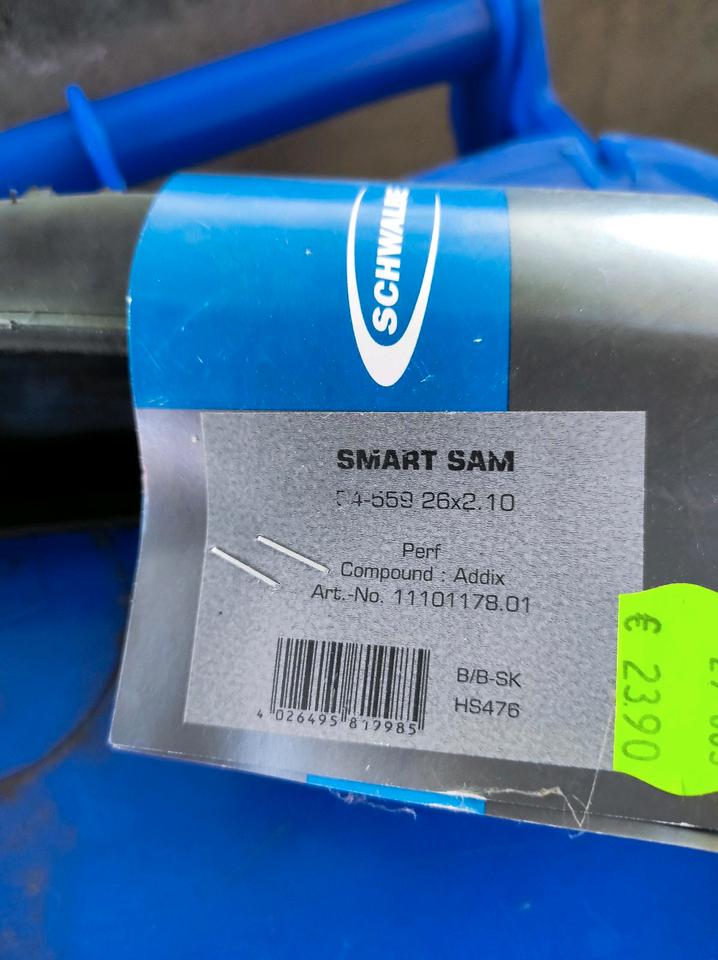 Fahrradmantel Schwalbe Smart Sam, 26x2.10, neu, mit Schlauch AV in Waibstadt