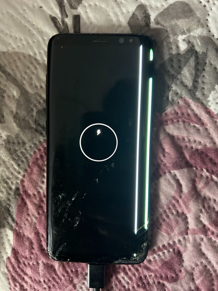 Samsung S8 defekt in Krefeld