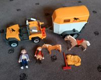 Playmobil Jeep mit Anhänger und Pferden Niedersachsen - Uplengen Vorschau